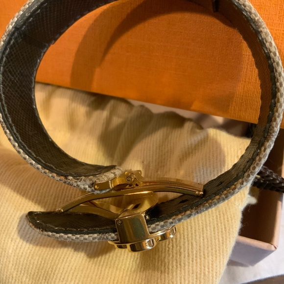 LV Canvas Monogram “Good Luck” Bracelet - Picture 5 of 8